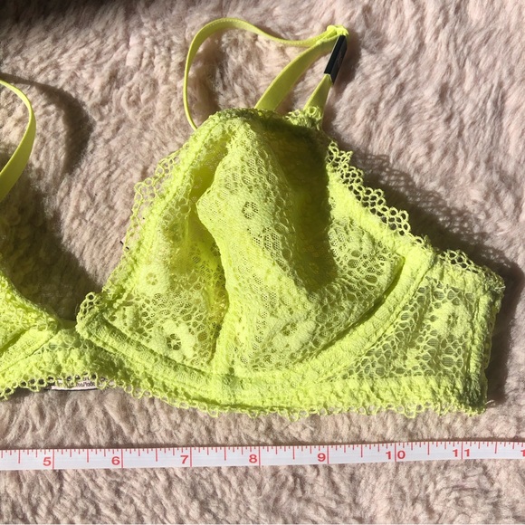 💛VICTORIA’S SECRET BRALETTE LACE BRA - Picture 6 of 15